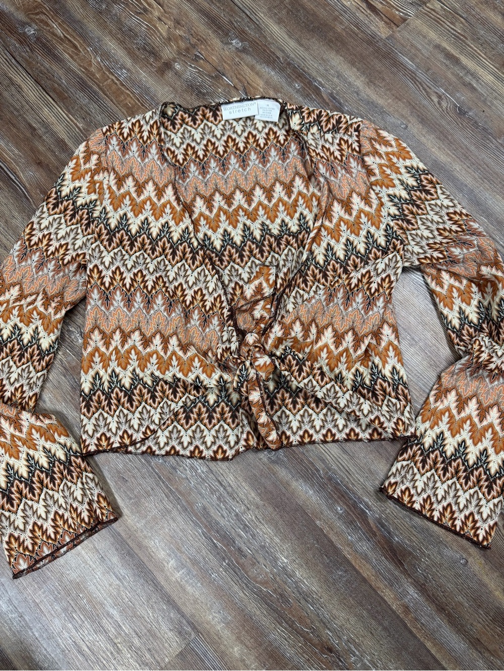 Y2k Worthington brown, beige, and black boho blouse with tie front detail and be